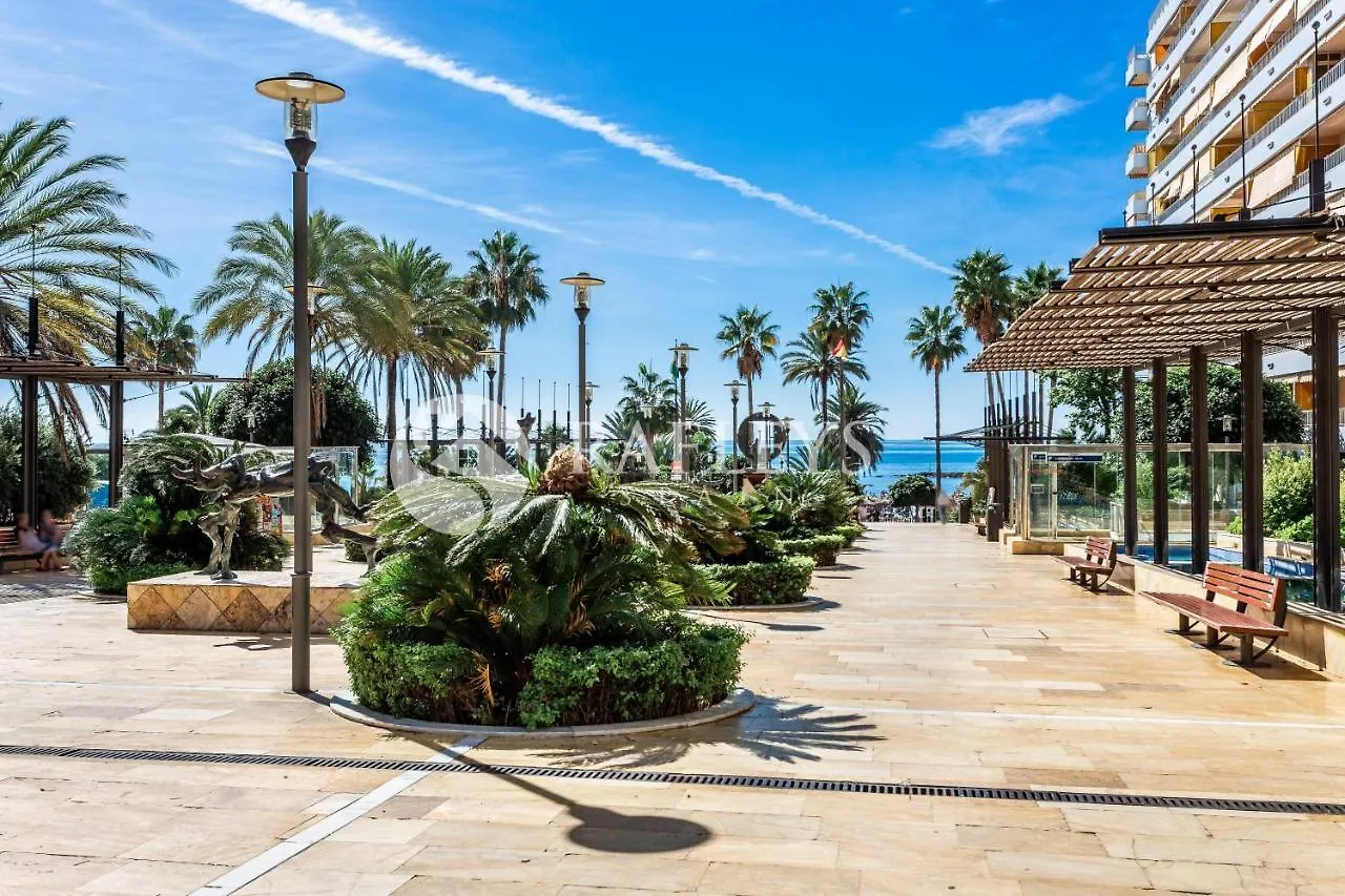 Apartman Modern 1 Bedroom Apartement In Very Center Of Marbella. Spanyolország